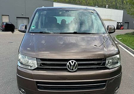 VW T5 Multivan Volkswagen DSG Highline