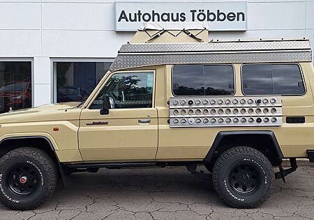 Toyota Land Cruiser Worldcruiser Umbau Tom´s Fahrzeugt. HZJ 78