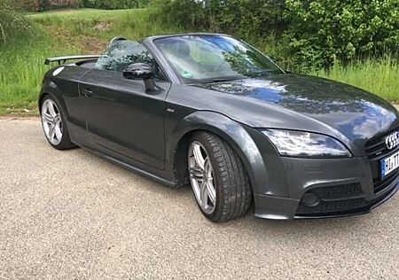 Audi TT Roadster 2.0 TDI quattro S tronic Competition