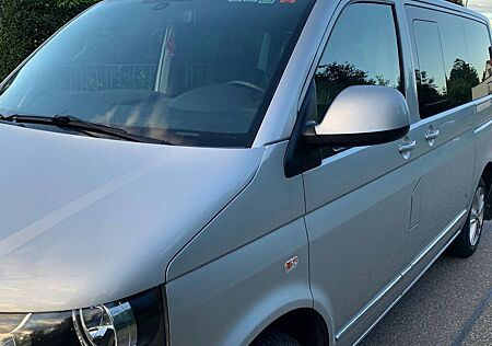 VW T5 Multivan Volkswagen Multivan Highline 4Motion