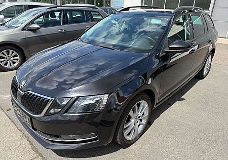 Skoda Octavia 2.0 TDI Combi Style DSG Navi