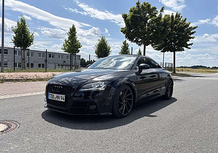 Audi TT Coupe 3.2 quattro S tronic