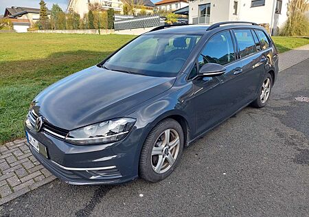 VW Golf Variant Volkswagen 1.6 TDI SCR Comfortline