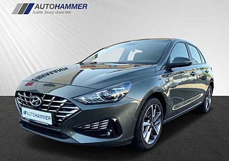 Hyundai i30 1.5T iMT TREND Alu17 Alu SHZ LHZ Navi Kamera