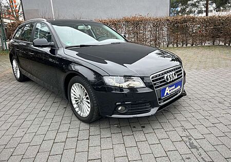 Audi A4 Avant Attraction quattro