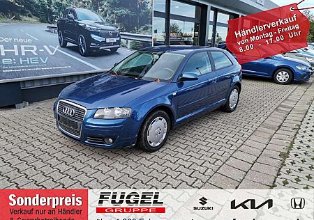 Audi A3 1.6 Attraction Klimaautomatik