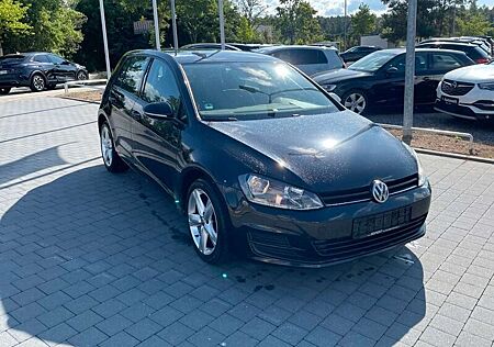 VW Golf Volkswagen VII Lim. Comfortline BMT