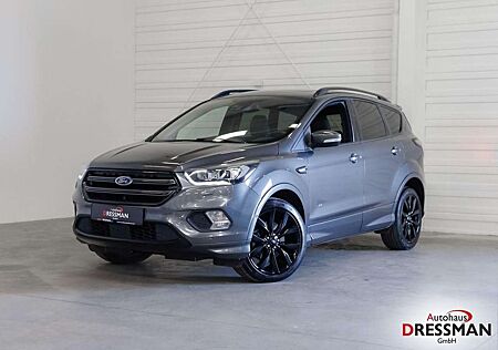 Ford Kuga 1.5 4x4 ST-Line LED PANO KAMERA NAVI