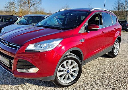 Ford Kuga Titanium Xenon* Navi* Leder* Panorama* EU6*