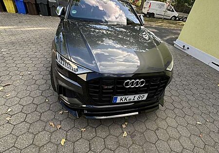 Audi SQ8 TDI quattro tiptronic