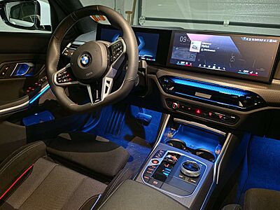 BMW 320 320 i M Sport / Sport Pro