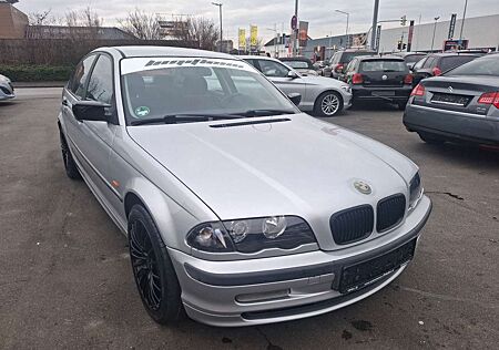 BMW 318 i