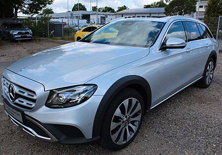 Mercedes-Benz E 220 220d 4 All-Terrain*AVANTGARDE*VIRTUAL*LED*COMAND