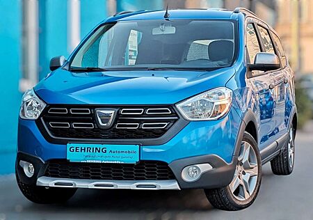 Dacia Lodgy Stepway 1,6 Cam*Sitzhzg*Klima*Navi*8Räder