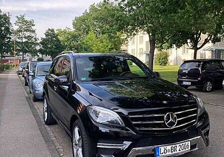 Mercedes-Benz ML 350 BlueTEC 4MATIC 7G-TRONIC Edition 1