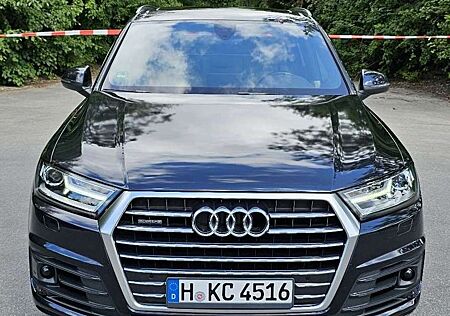 Audi Q7 3.0 TDI quattro tiptronic