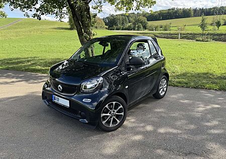 Smart ForTwo Cabrio *Sitzheizung+Navi+Tempomat*