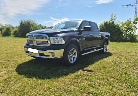 Dodge RAM 1500 HEMI 5.7 L LARAMIE mit LPG Gasanlage