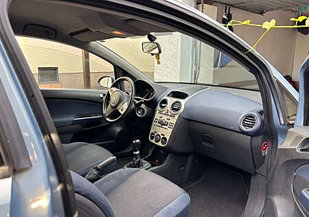 Opel Corsa 1,2 benziner ***Tüv bis 06/2026***