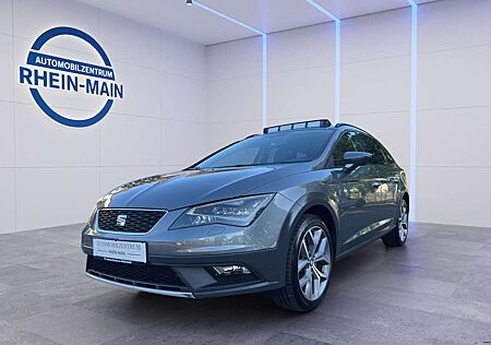 Seat Leon Xcellence 4Drive FR DSG PANO LED HU NEU