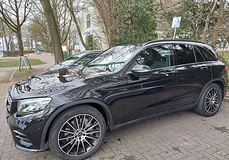 Mercedes-Benz GLC 250 4Matic AHK Panorama