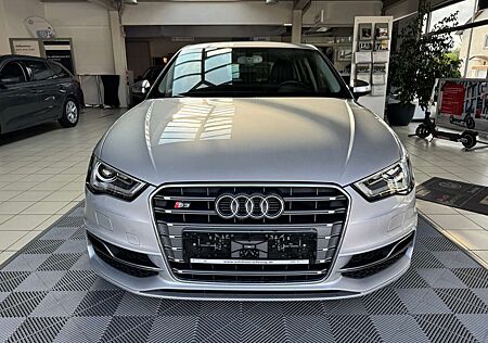 Audi S3 2.0 TFSI quattro, Lederausstattung