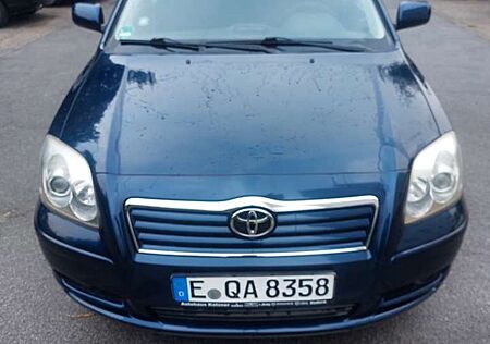 Toyota Avensis 1.8 C
