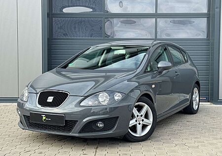 Seat Leon Klima 1.Hand TÜV ScheckH Bluetooth 8-Fachb.