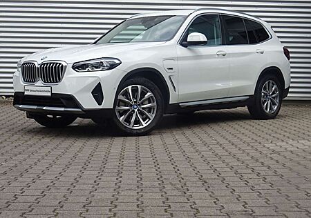 BMW X3 xDrive30e LED LivePro HiFi Kamera AHK