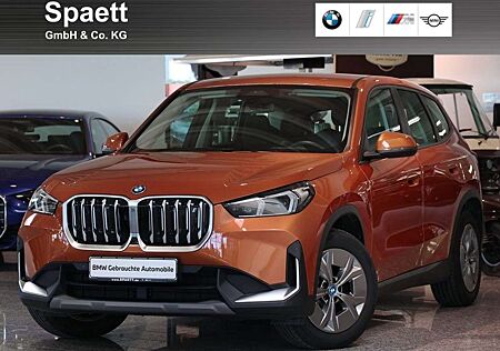 BMW iX1 xDrive30 17Zoll LKHZ HUD HarmKar. Adp.LED 360°