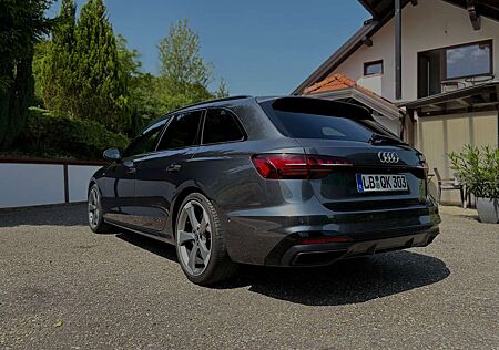 Audi A4 40 TDI S line