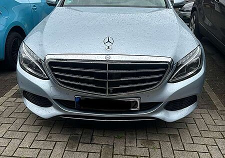 Mercedes-Benz C 200 T 9G-TRONIC Exclusive