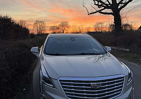 Cadillac XT5 Platinum AWD