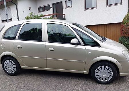 Opel Meriva schönes Garagenauto