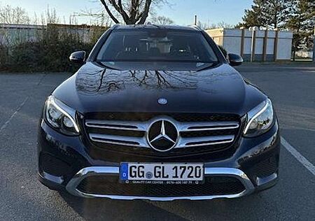 Mercedes-Benz GLC 220 d 4Matic 9G-TRONIC