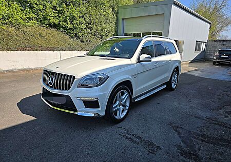 Mercedes-Benz GL 350 GL-Klasse x 166. AMG