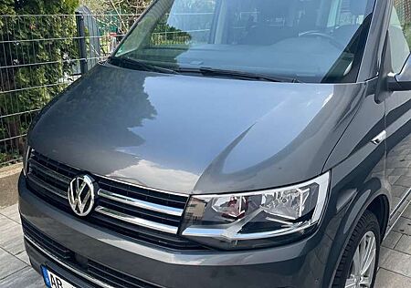 VW T6 Multivan Volkswagen Multivan DSG Kurz Highline