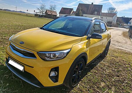 Kia Stonic 1.0 T-GDI DCT OPF Platinum Edition