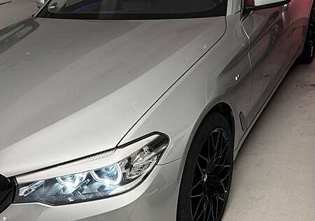 BMW 530d 530 Touring Aut. xDrive