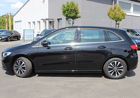 Mercedes-Benz B 200 4Matic Aut.+ACC+NAVI+T.-LEDER+Fahrassistenz-Paket