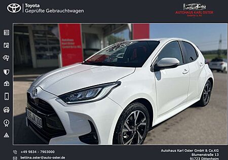 Toyota Yaris Hybrid 116 1.5 VVT-i Teamplayer