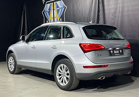 Audi Q5 3.0 TDI QUATTRO XENON NAVI LEDER 8 X ALU