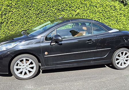 Peugeot 207 CC CC 120 VTi Roland Garros