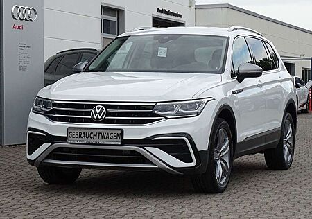 VW Tiguan Allspace Volkswagen 2.0 TDI DSG Elegance 4Motion