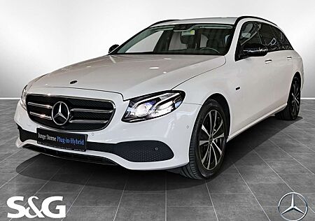 Mercedes-Benz E 300 de T NIGHTPAKET+TOTWINKEL+HIFI+KEYLES+18"