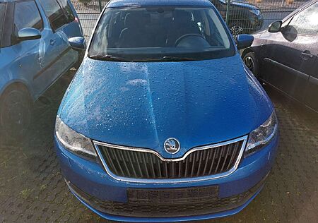 Skoda Rapid /Spaceback Spaceback 1.0 TSI Style