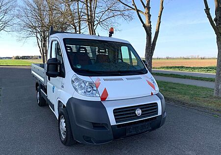 Fiat Ducato Pritsche 1Hand