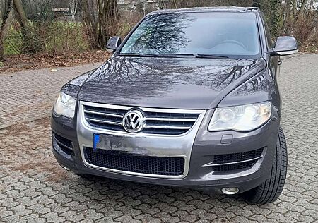 VW Touareg Volkswagen V6 TDI