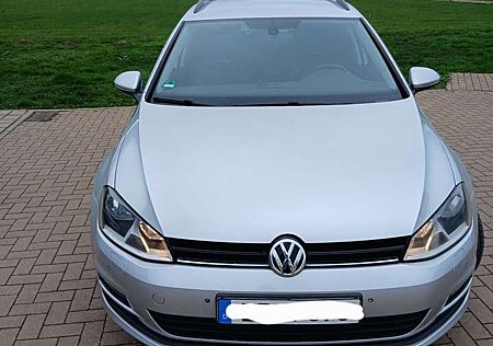 VW Golf Volkswagen 1.6 TDI BlueMotion Technology Lounge