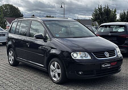 VW Touran Volkswagen Highline Automatik+Parktronic+Leder+Xenon+Klima+HU